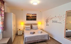Coloured Rooms